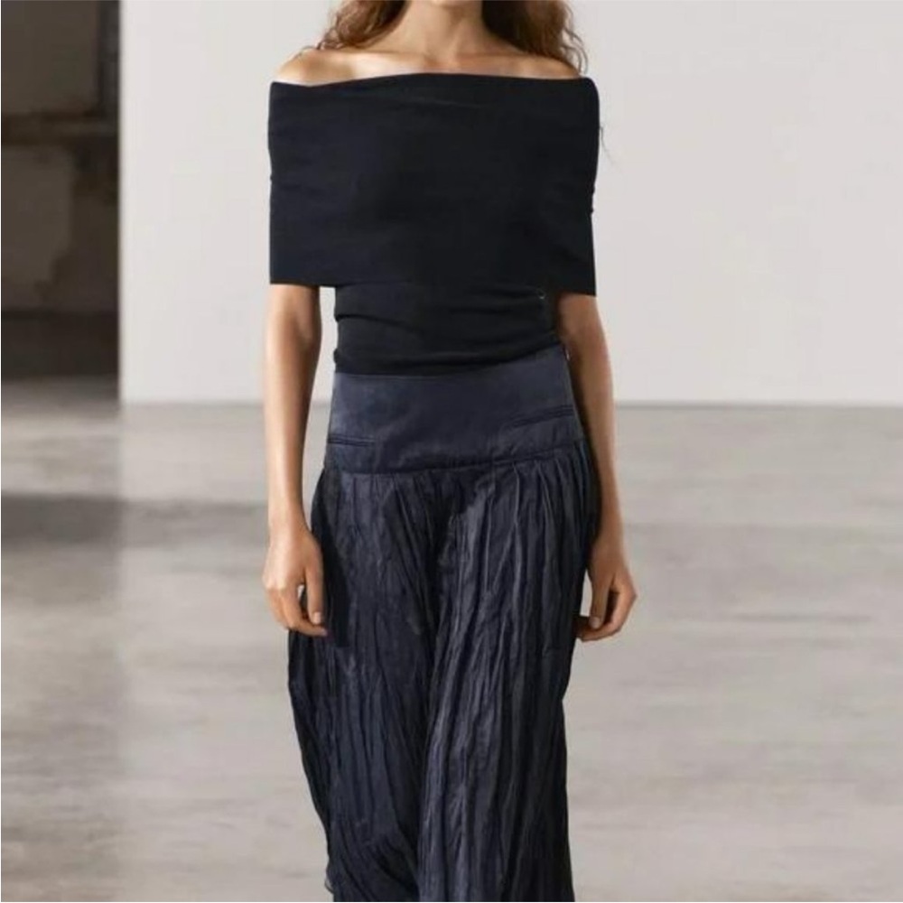 Zara Off-the-Shoulder navy blue top